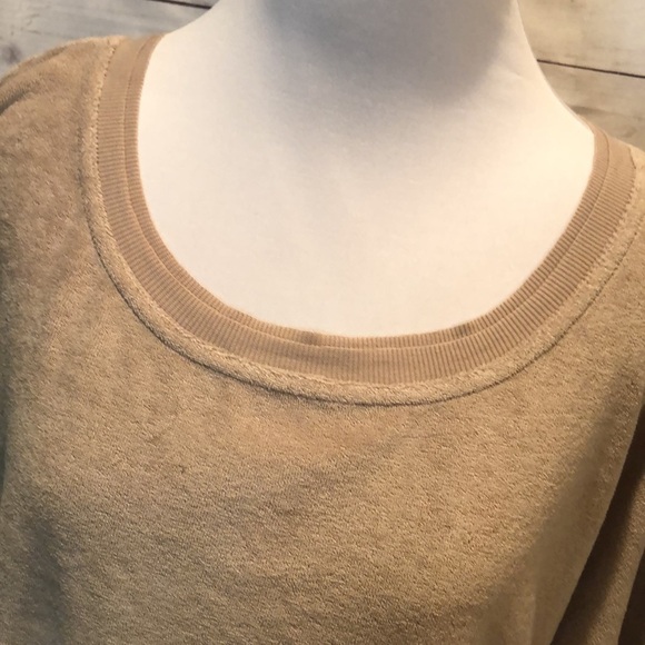 JoyLab Tan French Terry Cloth oversized  Open Back Sweatshirt -size small-NWT - Picture 4 of 8